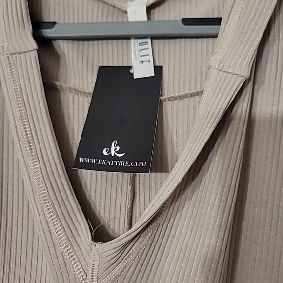 3 New Jolie Hi Low Long Sleeve Tunics, Size Large Nwt Ekattire - Picture 3 of 7